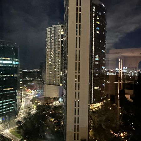 Spacious Bgc 2 Bedroom With A View Manila Exterior photo