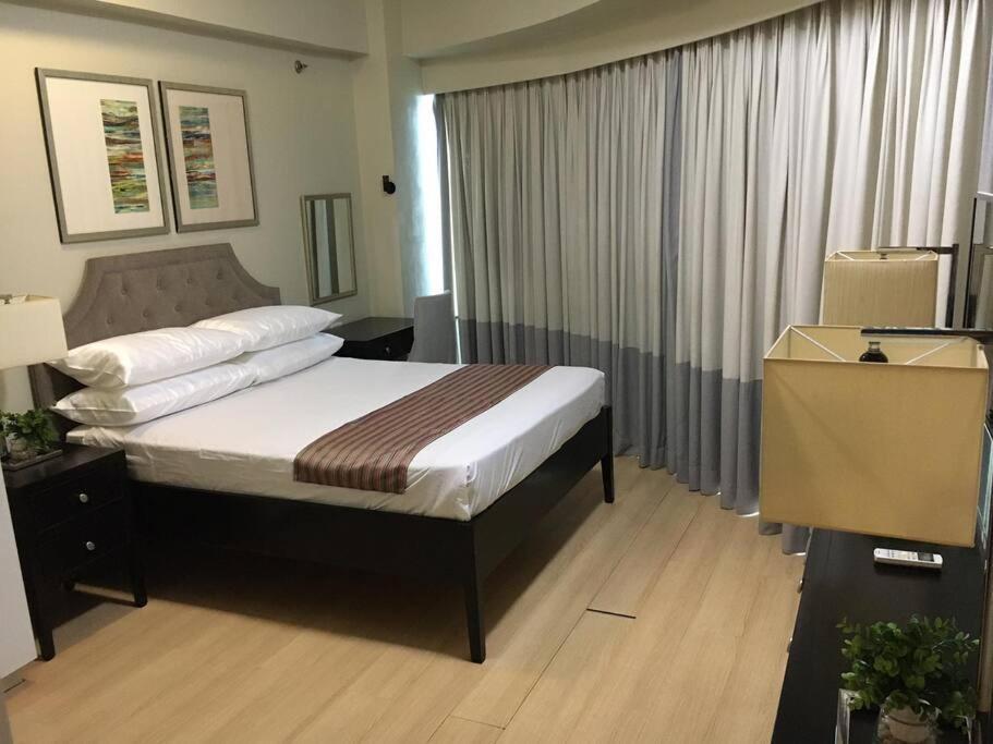 Spacious Bgc 2 Bedroom With A View Manila Exterior photo
